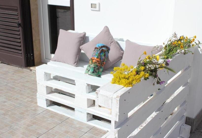 חדר סטנדרט לארבעה, Piccolo Ulivo B&b Salento