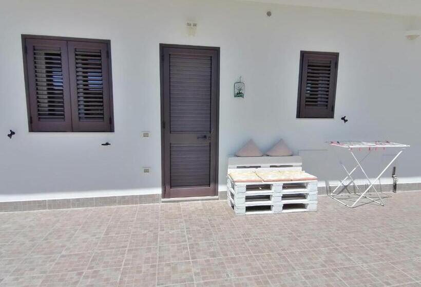 חדר סטנדרט לארבעה, Piccolo Ulivo B&b Salento