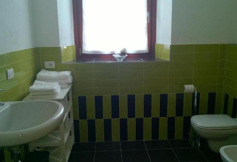 家庭山景房, Bed And Breakfast Il Ghiro