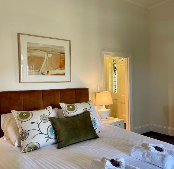 キングサイズベッドのスイートルーム, Pirathon Country Estate