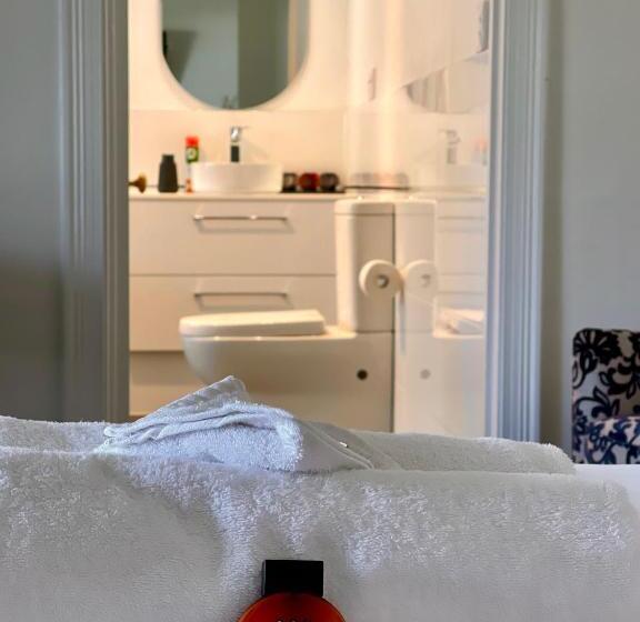 ガーデンビュースイート, Pirathon Country Estate