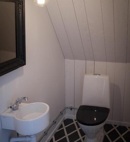 Номер Стандарт, Fröken Hjorts Bed And Breakfast