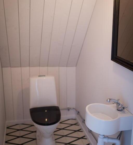 Номер Стандарт, Fröken Hjorts Bed And Breakfast