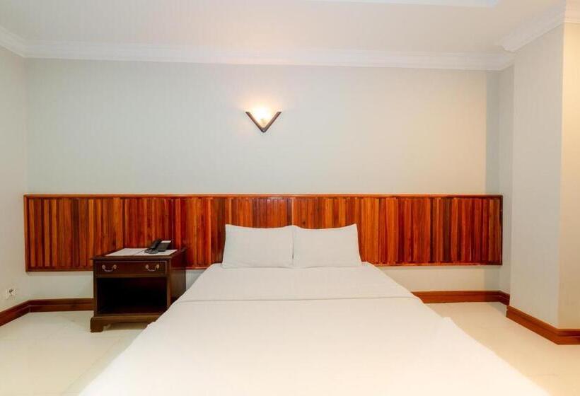 Habitació Estàndard, Holiday