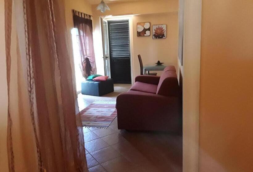 חדר סטנדרט פנימי לשלושה, Il Tremolar Della Marina