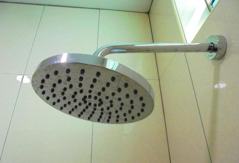 غرفة ديلوكس مزودة بشرفة, D View