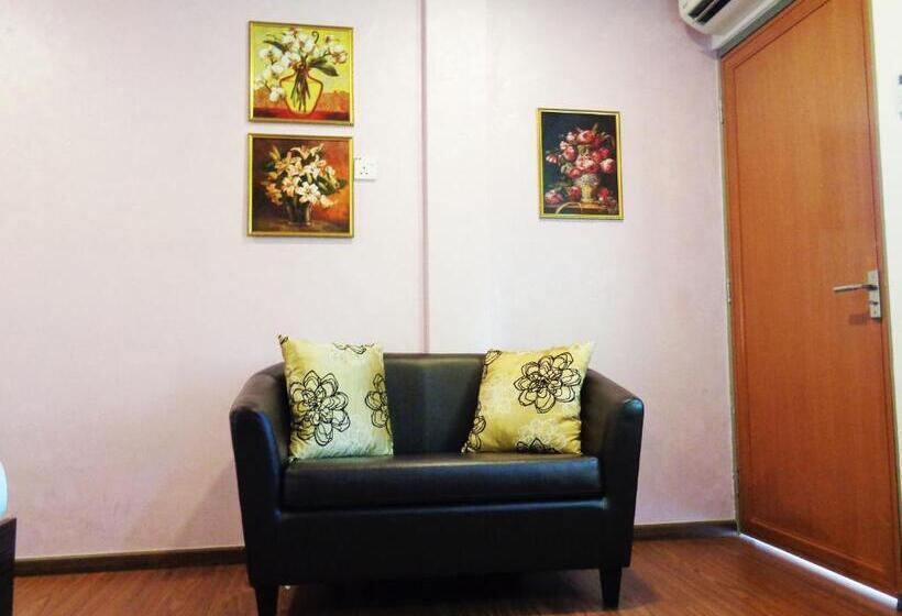 غرفة ديلوكس مزودة بشرفة, D View