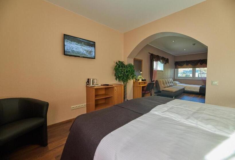 اتاق سوپریور خانوادگی, Spa Hotell Peetrimõisa Villa