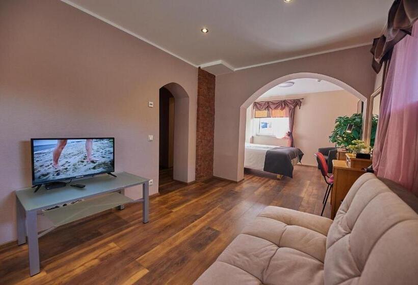 اتاق سوپریور خانوادگی, Spa Hotell Peetrimõisa Villa