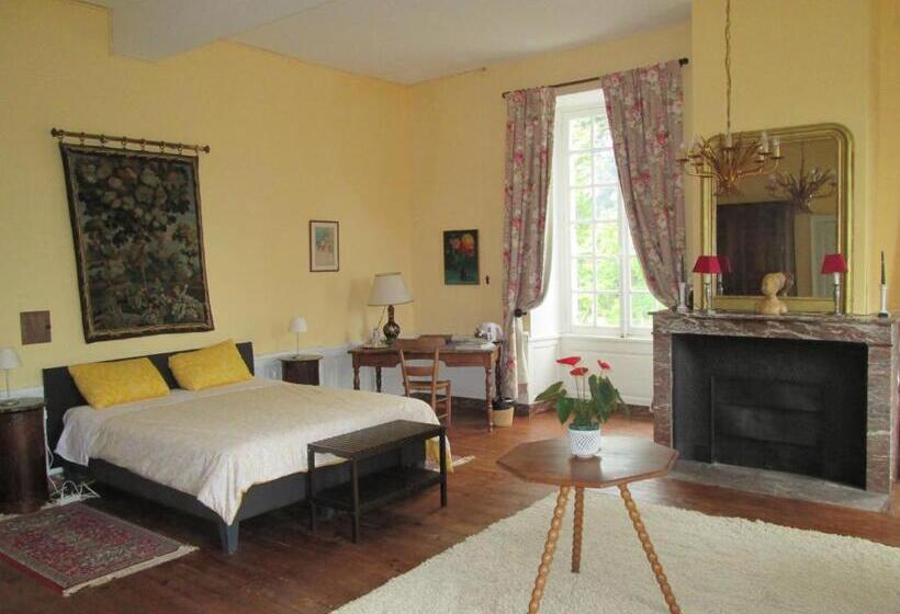 غرفة قياسية مع حمام خارجي, Château De Souesmes