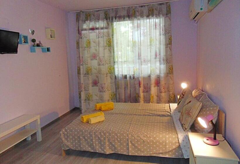 Номер Стандарт с Балконом, Globus Kiten