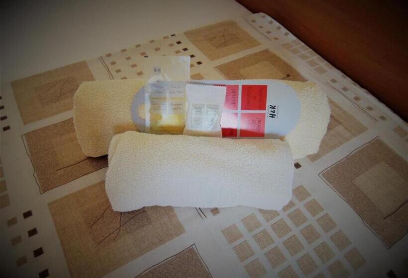 Family Suite, Globus Kiten