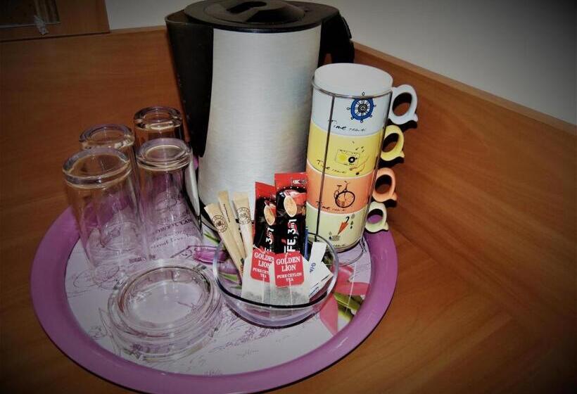 Family Suite, Globus Kiten