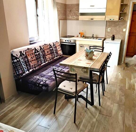 Студия Стандарт, Globus Kiten