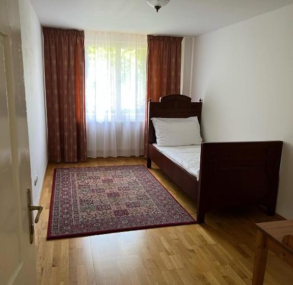 סוויטה אקזקיוטיב, Mlýn Vodníka Slámy   Penzion