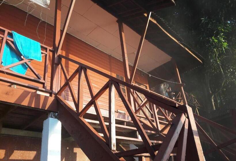 غرفة عائلية مطلّة علي البحر, Senja Bay Resort