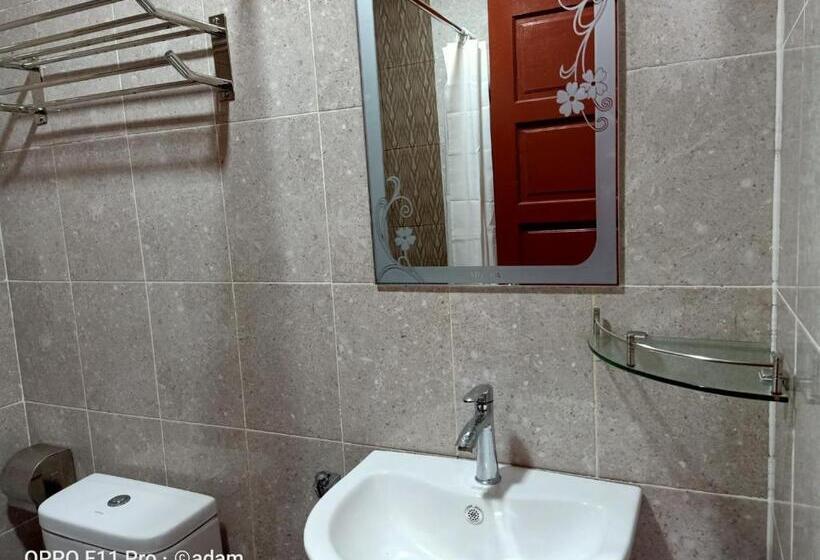 غرفة عائلية مطلّة علي البحر, Senja Bay Resort