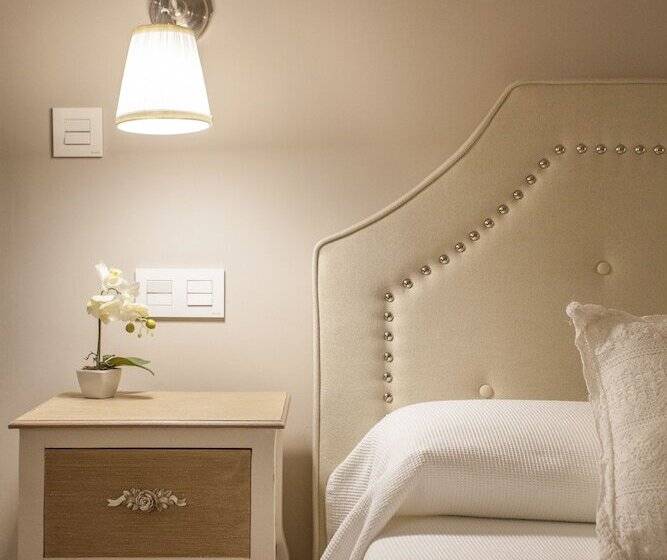 اتاق استاندارد, Hi Valencia Boutique