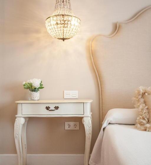 اتاق سوپریور, Hi Valencia Boutique