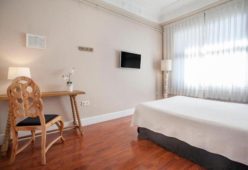 Standard room with outdoor bath, Hi Valencia Boutique