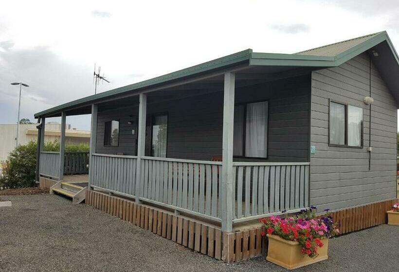 فيلا غرفتين نوم, Canberra Carotel Motel