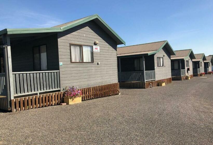 فيلا غرفتين نوم, Canberra Carotel Motel