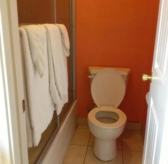 اتاق استاندارد با وان آب گرم, Coast Motel