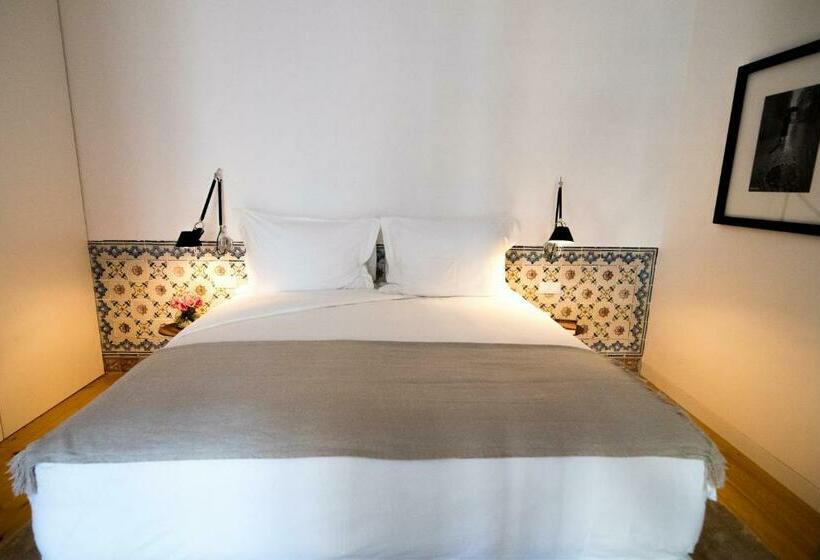 Estúdio Standard, Flora Chiado Apartments