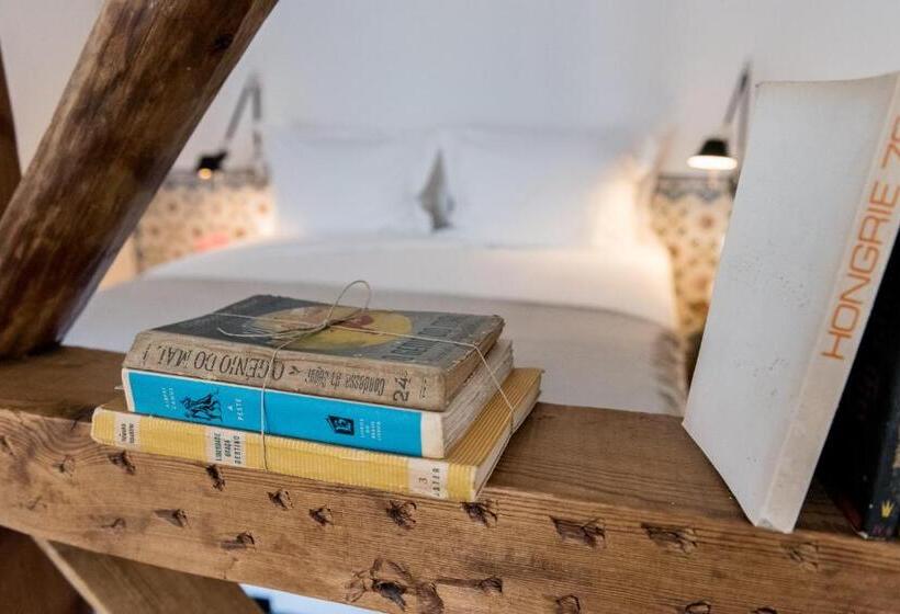 Estúdio Standard, Flora Chiado Apartments