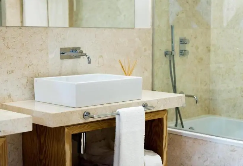 Apartamento 2 Quartos com Terraço, Flora Chiado Apartments