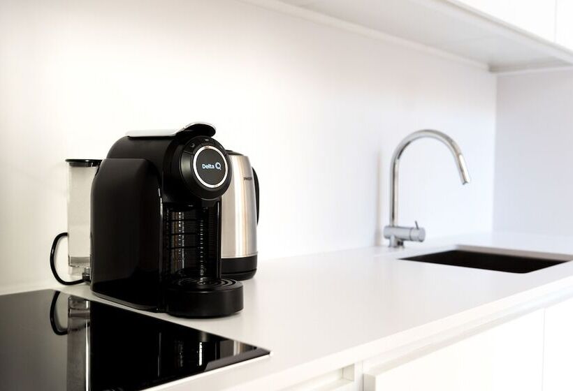 Estúdio Standard, Flora Chiado Apartments