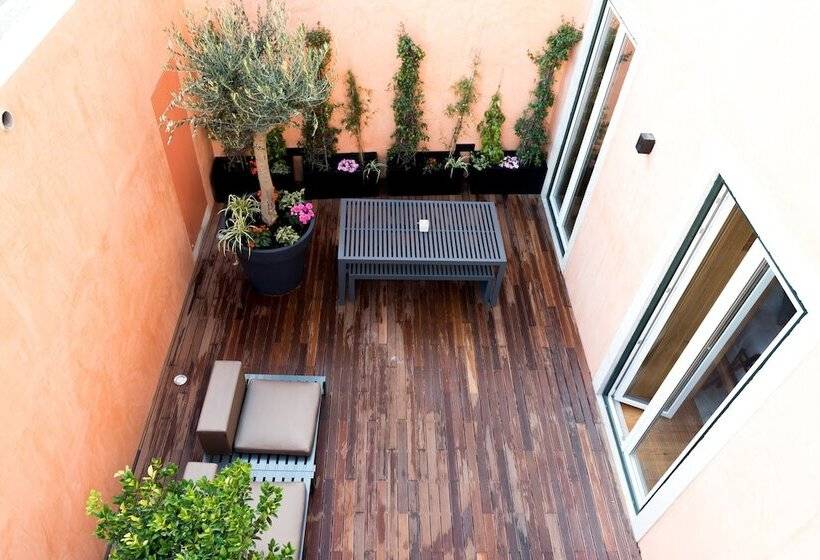 Apartamento 2 Quartos com Terraço, Flora Chiado Apartments