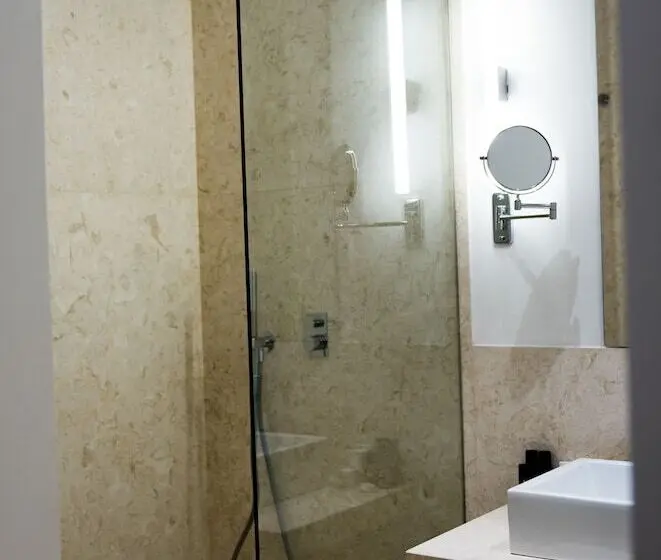 Apartamento 1 Quarto com Terraço, Flora Chiado Apartments