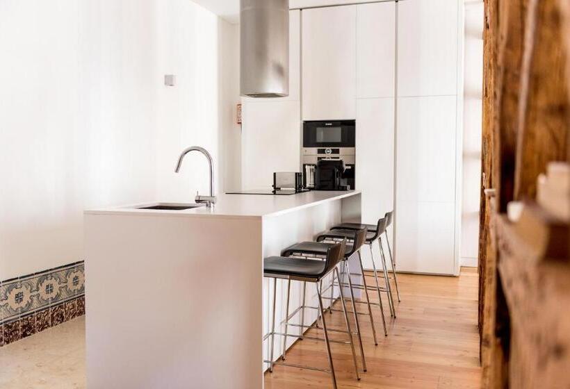 Apartamento 2 Quartos, Flora Chiado Apartments