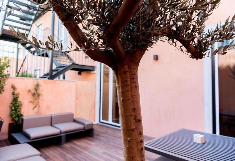 Apartamento 1 Quarto com Terraço, Flora Chiado Apartments