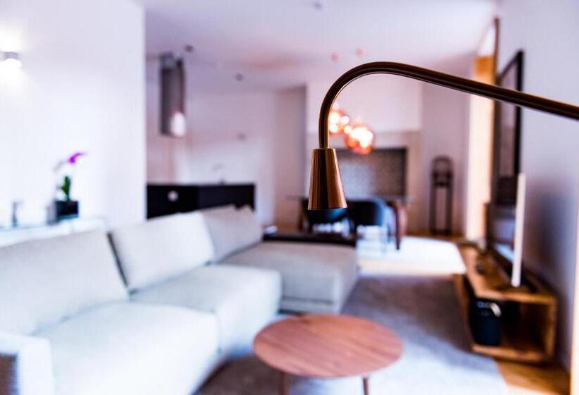 Apartamento 1 Quarto com Terraço, Flora Chiado Apartments