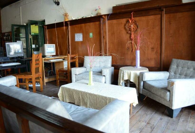 공동 객실, Hostel El Español