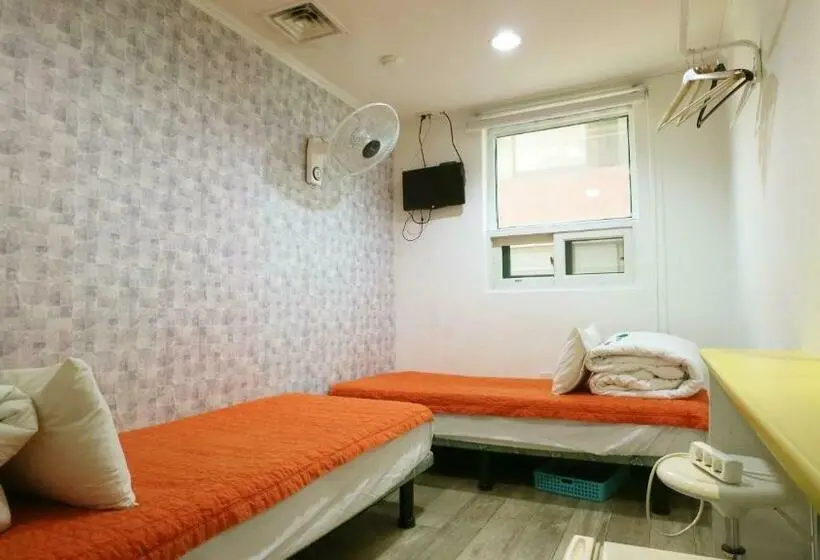 Standard-huone Jaettu Kylpyhuone, Hostel Korea Original