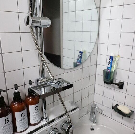 Cameră Standard cu Baie Comună, Hostel Korea Original