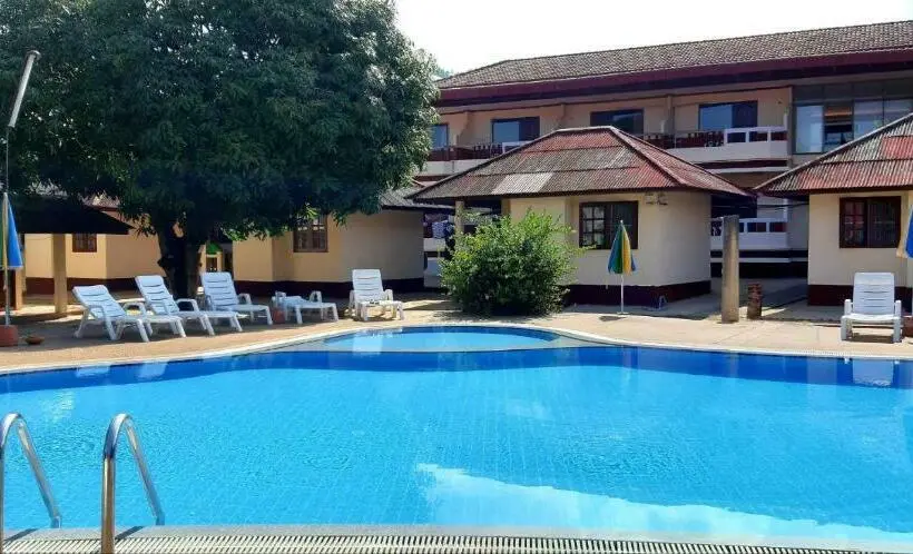 スーペリアーバンガロー, Best Resort