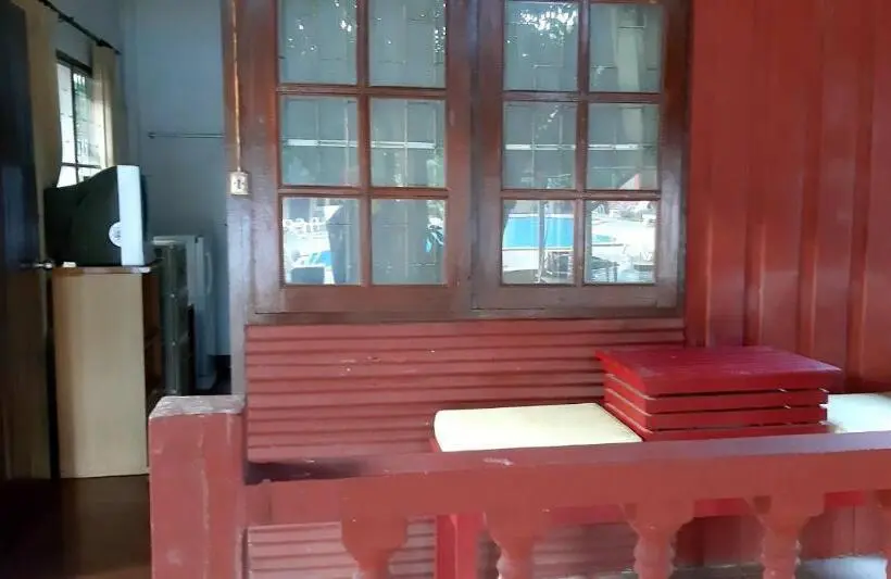 スタンダードバンガロー, Best Resort