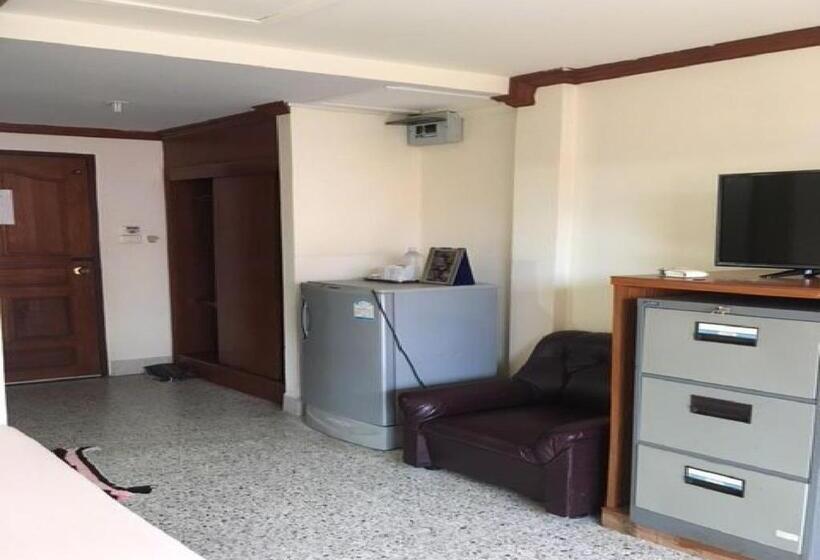 غرفة ديلوكس عائلية, Best Resort