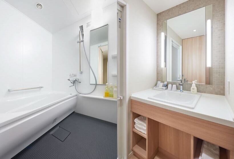 غرفة قياسية رباعية, Jal City Haneda Tokyo West Wing