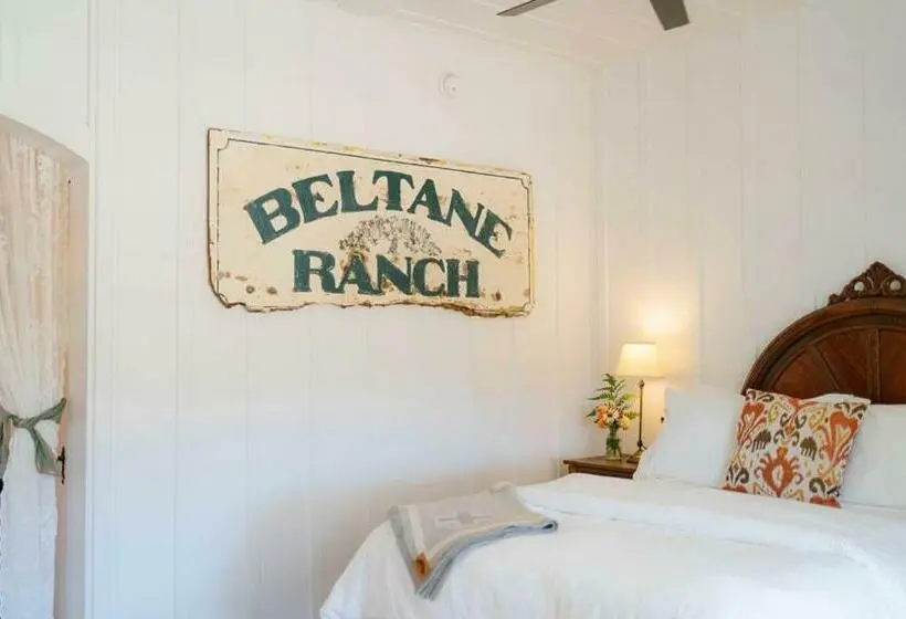 バルコニー付きスタンダードルーム, Beltane Ranch