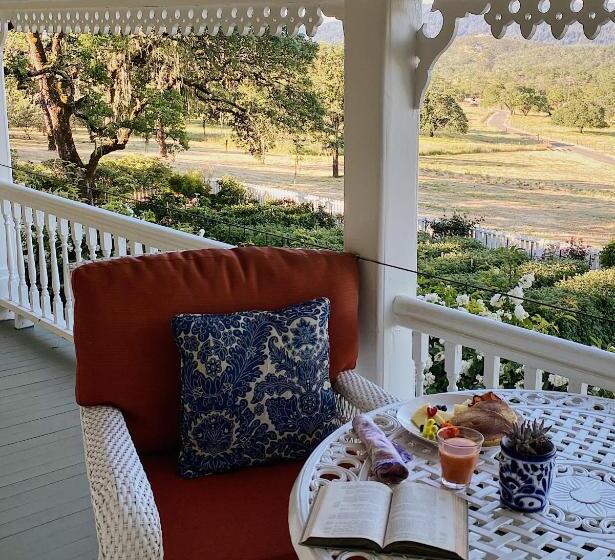 스탠다드 발코니 룸, Beltane Ranch