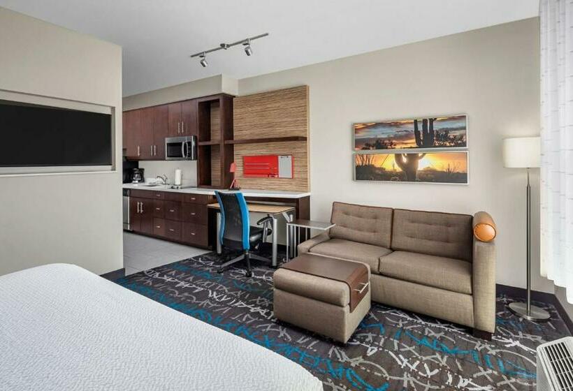 带大床的标准工作室, Towneplace Suites By Marriott Big Spring