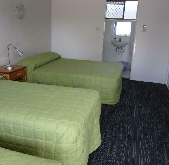 استودیو خانوادگی, Urangan Motor Inn