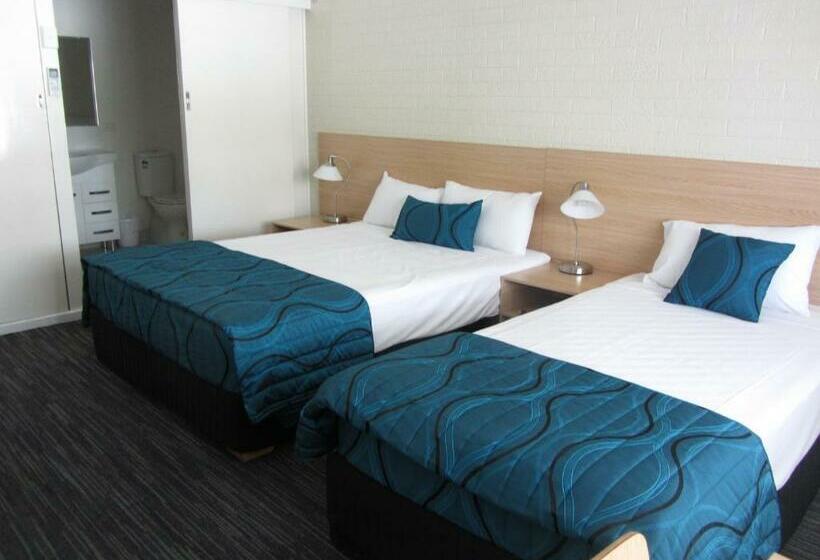 اتاق سوپریور, Urangan Motor Inn