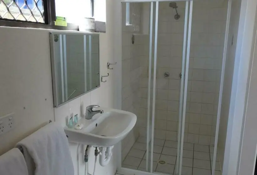 スタンダードルーム, Urangan Motor Inn
