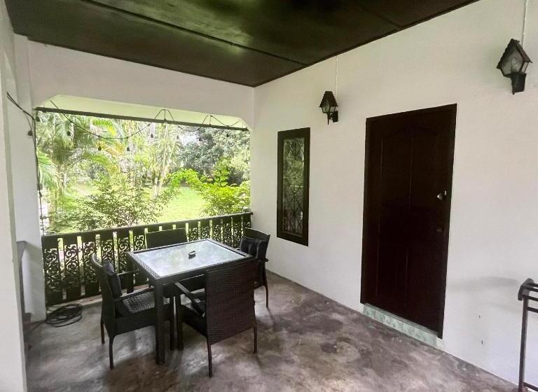 Номер Deluxe Кровать Кинг, Baan Sawainam